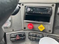 2016 Freightliner Cascadia 125 19' Tri-Axle RTR#5113043-01 Katy - Image 4