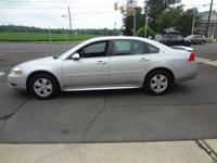 2009 Chevrolet Chevy Impala LT 4dr Sedan Newtown, PA - Image 5