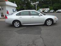2009 Chevrolet Chevy Impala LT 4dr Sedan Newtown, PA - Image 7