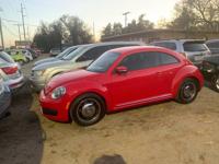 2013 Volkswagen Beetle 2.5 coupe 5 speed Norman - Image 2