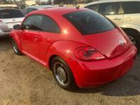 2013 Volkswagen Beetle 2.5 coupe 5 speed Norman - Image 3