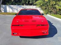 1988 Pontiac Firebird + Toy Store Corvettes - Image 4