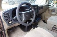 1999 Chevrolet Express - FINANCING AVAILABLE! - Dealmaker Auto Sales - DEALMAKER AUTO SALES - - Image 6