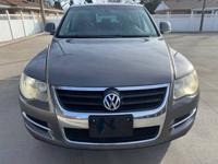 == 2008 Volkswagen Touareg 4WD == Denver - Image 3