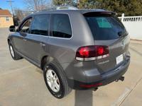 == 2008 Volkswagen Touareg 4WD == Denver - Image 7