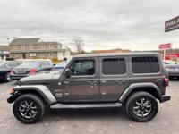 2018 JEEP WRANGLER UNLIMITED SAHARA / FULLY LOADED ** CUSTOM ** FEASTERVILLE - Image 6