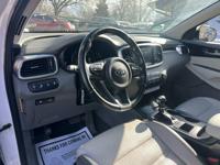 2016 Kia Sorento SX Limited 3rd Row 60&90 DAYS SAME AS CASH AVAILABLE NO DEALER FEES - Image 8