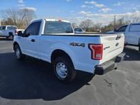 2015 ford f150 xl reg cab shortbed 4x4 1 owner Lebanon - Image 7