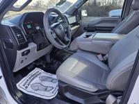 2015 ford f150 xl reg cab shortbed 4x4 1 owner Lebanon - Image 10