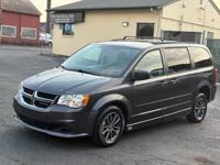 2015 Dodge Grand Caravan - WHEELCHAIR VAN / HANDICAP / SWIVEL SEAT !!! Grand caravan wheelchain van Beaverton - Image 9