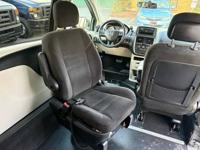 2015 Dodge Grand Caravan - WHEELCHAIR VAN / HANDICAP / SWIVEL SEAT !!! Grand caravan wheelchain van Beaverton - Image 10