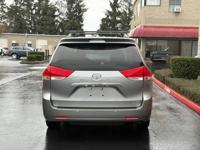 2012 Toyota Sienna Limited AWD - SUPER LOW MILES - DVD - LEATHER - TOYOTA SIENNA In Beaverton - Image 5