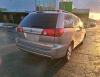 2006 TOYOTA SIENNA WAUKEGAN, ILLINOIS - Image 6