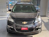 2016 Chevrolet Traverse LT Sport Utility 4D Shoreline - Image 3