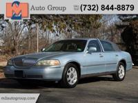 2007 Lincoln Town Car Signature Limited 4dr Sedan East Brunswick, NJ - Image 2