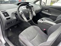 2012 Toyota Prius v Electric Wagon Est. payment OAC† - Image 8