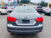 ***2011 Volkswagen Jetta TDI Sedan*** New Arrival Hwy 99 South Everett WA - Image 6