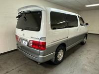 RHD Right Hand Drive - Toyota Grand Hiace AWD - Eagle Cars.com Spokane, WA - Image 5