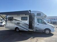 2016 WINNEBAGO NAVION 24V Santee Mackey Motors - Image 6