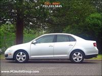 2009 Volkswagen Jetta SE PZEV 4dr Sedan 6A East Brunswick, NJ - Image 3