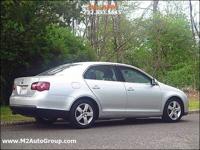 2009 Volkswagen Jetta SE PZEV 4dr Sedan 6A East Brunswick, NJ - Image 5