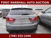 2015 Mitsubishi Outlander -Auction Pricing + First Marshall Auto Auction - Image 4