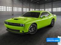 2021 Dodge Challenger SXT 2dr Coupe Call/Text 516- 614-5359 + EVERYONE FINANCED!! PODEMOS FINANCIAR A CUALQUIERA! - Image 2