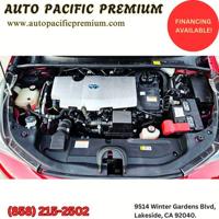 2018 Toyota Prius Two Hatchback Lakeside - Image 9