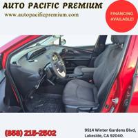 2018 Toyota Prius Two Hatchback Lakeside - Image 10