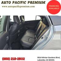 2016 Toyota Prius Four Hatchback Lakeside - Image 10