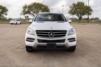 2015 Mercedes-Benz ML350 4MATIC Southwest Houston - Image 3