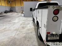 2013 Ford F250 XL Regular Cab 4wd Utility Bed Mid TN - Image 10