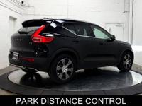 2019 Volvo XC40 AWD All Wheel Drive Inscription SUV Est. payment OAC† - Image 9
