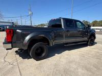2020 Ford F350sd XLT*** EASY FINANCING FOR EVERYONE *** Blanding Beach Blvd - Image 6