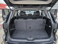 2016 Toyota Highlander LE Premium AWD Staten Island NY - Image 10