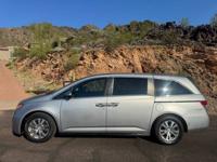 2016 Honda Odyssey 💥EXCELLENT CONDITION 💥 - Image 10