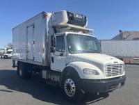 2017 FREIGHTLINER M2 18ft REEFER BOX TRUCK CUMMINS ONLY 135k MILES PHILADELPHIA - Image 2