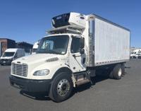2017 FREIGHTLINER M2 18ft REEFER BOX TRUCK CUMMINS ONLY 135k MILES PHILADELPHIA - Image 3