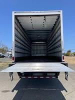 2019 FREIGHTLINER M2 26ft BOX TRUCK W LIFTGATE AND RAMP **NON-CDL** SAN FRANCISCO - Image 9