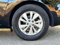 2016 KIA SEDONA - FAMILY TOURING & TRANSPORT W/3RD ROW SEATING! San Diego - Image 5