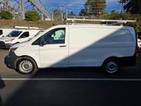 2017 Mercedes-Benz Metris 126 WB Cargo Van Bellevue - Image 5