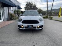 2019 MINI Countryman Cooper hatchback Light White Del Rio Rd Ste Abr - Image 3