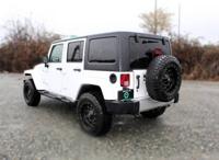 2017 Jeep Wrangler Unlimited Sahara 4x4 4dr SUV + GQ Motorsports - Image 6