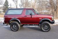 1993 Ford Bronco 4x4 4WD XLT SUV Victory Motors of Colorado - Image 4
