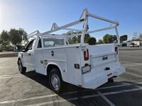 2019 Ford F350 Utility 6.2L Gas,8ft Knapheide bed, very clean truck! north san diego county - Image 8