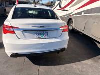 2013 Chrysler 200 Salem or - Image 5