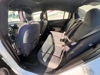 2013 Chrysler 200 Salem or - Image 10