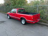 1997 Chevrolet S-10 Extra Cab Pickup truck *Extra nice. 5 speed Salem - Image 7