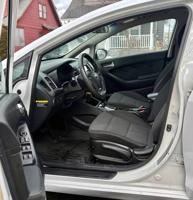 2018 KIA Forte Philadelphia - Image 10