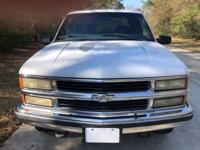 1999 Chevy 4DR 1TON 3500 Series ONE OWNER Conroe - Image 3